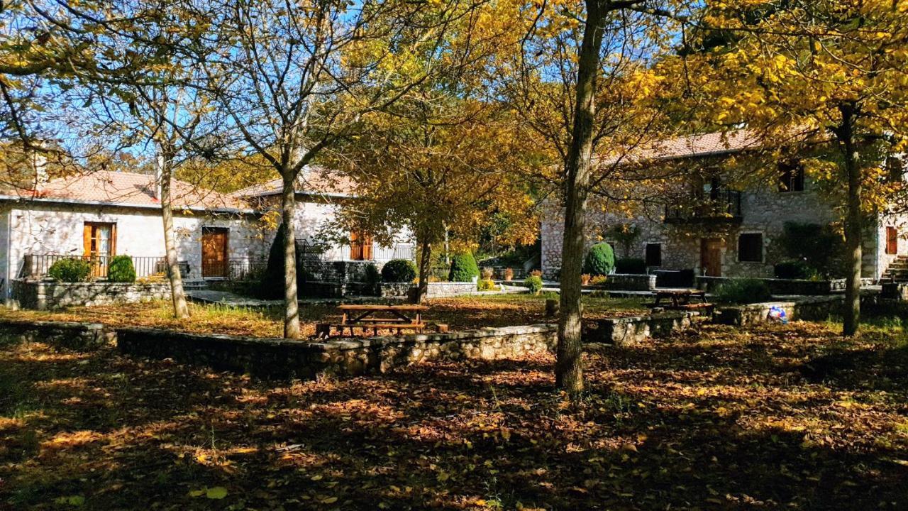 Andrea Sofi Guesthouse 디미트사나 외부 사진