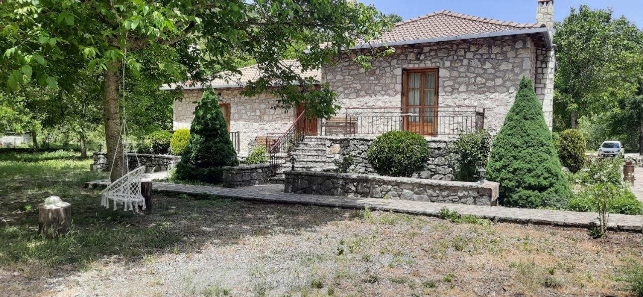 Andrea Sofi Guesthouse 디미트사나 외부 사진