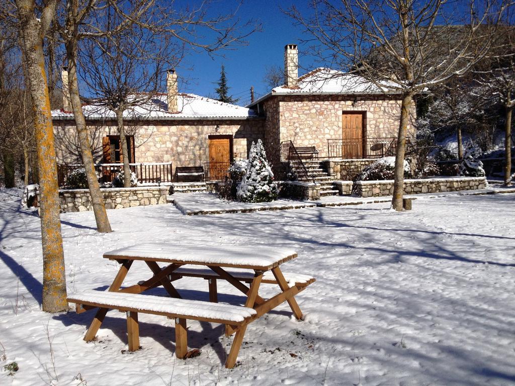Andrea Sofi Guesthouse 디미트사나 외부 사진