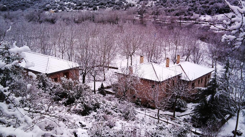 Andrea Sofi Guesthouse 디미트사나 외부 사진