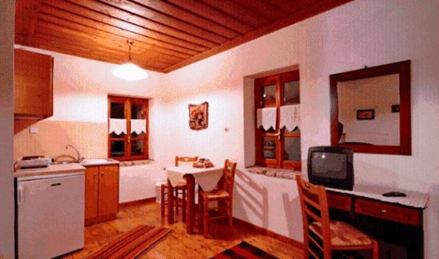 Andrea Sofi Guesthouse 디미트사나 외부 사진
