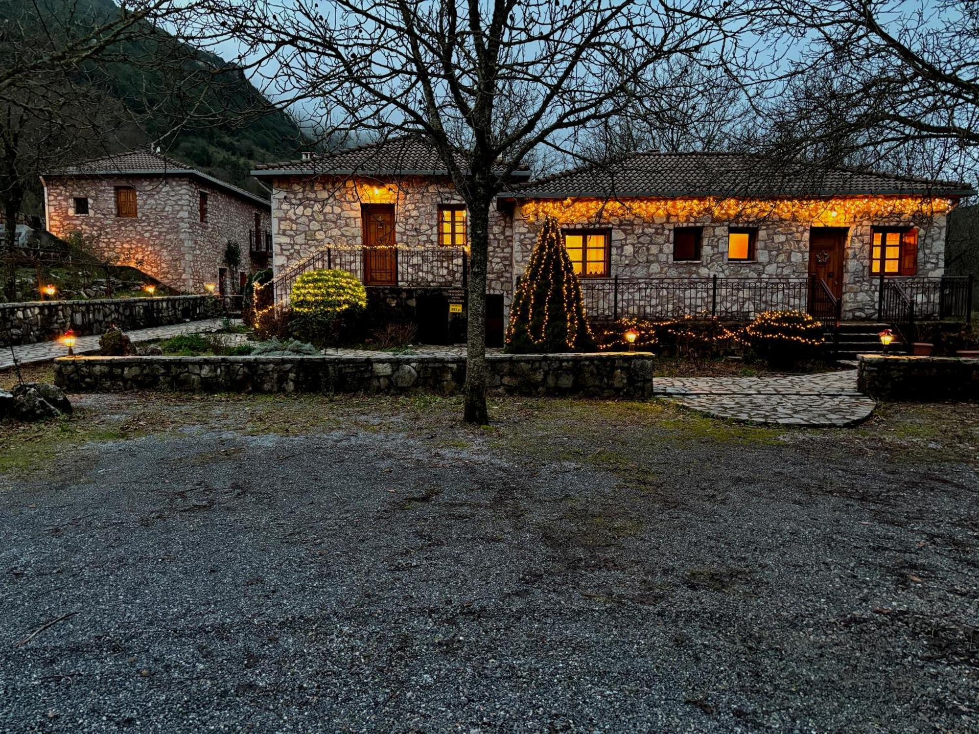 Andrea Sofi Guesthouse 디미트사나 외부 사진