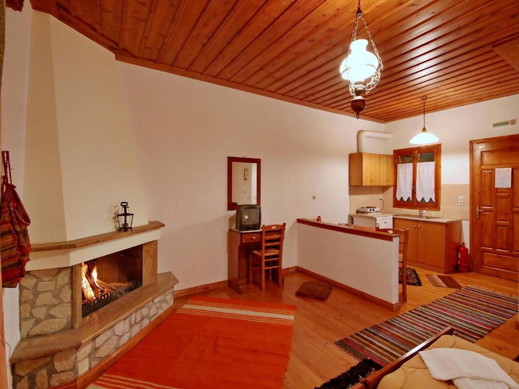 Andrea Sofi Guesthouse 디미트사나 외부 사진
