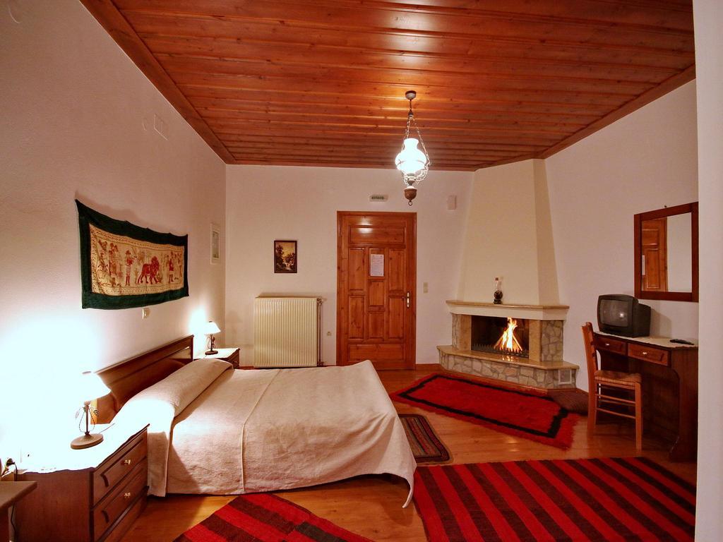 Andrea Sofi Guesthouse 디미트사나 외부 사진