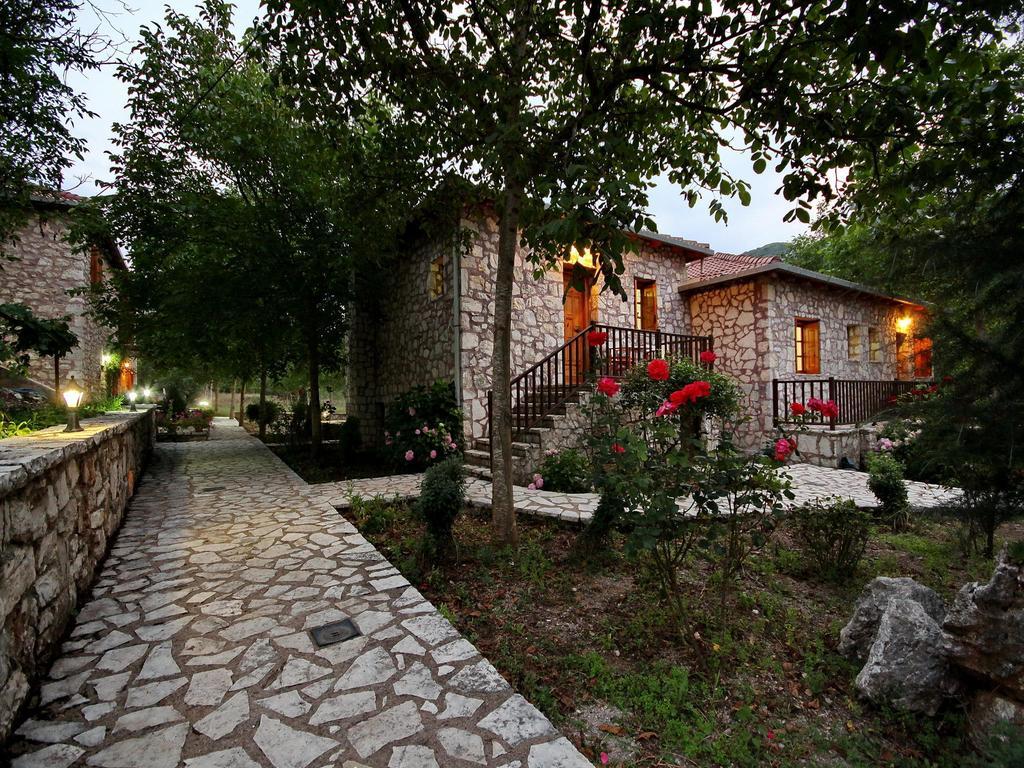 Andrea Sofi Guesthouse 디미트사나 외부 사진