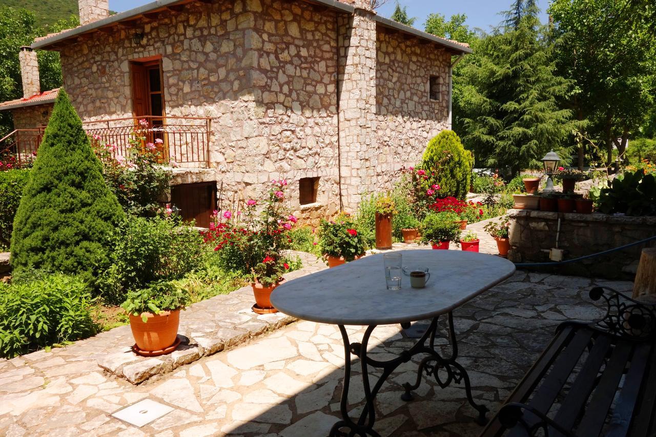 Andrea Sofi Guesthouse 디미트사나 외부 사진