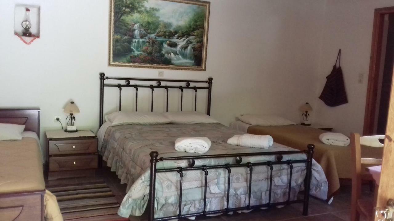Andrea Sofi Guesthouse 디미트사나 외부 사진